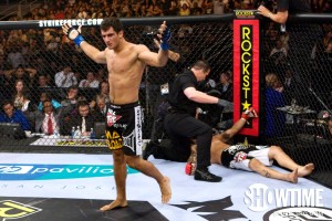 Gegard Mousasi is 2-1 in his last three fights 