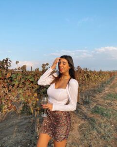 Pretty girl in vineyard, Shani Shetach